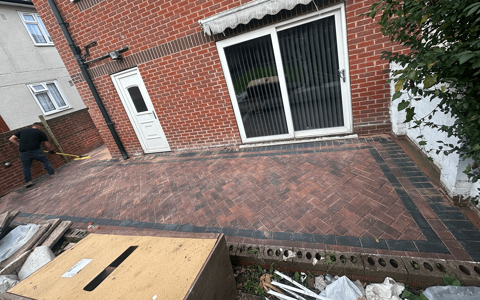 Advance Driveways Work